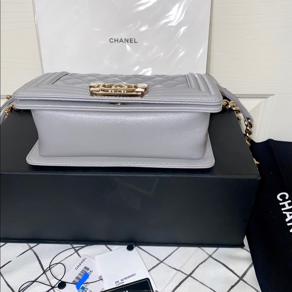CHANEL BOY BAG SM GREY GHW - Picture 15 of 16